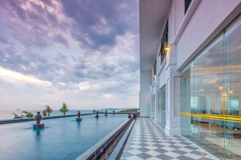 Golden Peak Resort & Spa Mieu Ong Exteriör bild