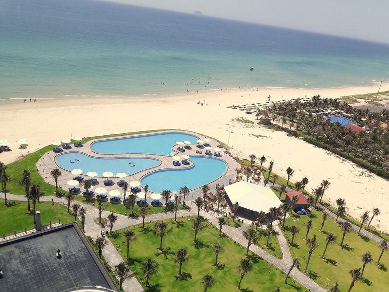 Golden Peak Resort & Spa Mieu Ong Exteriör bild