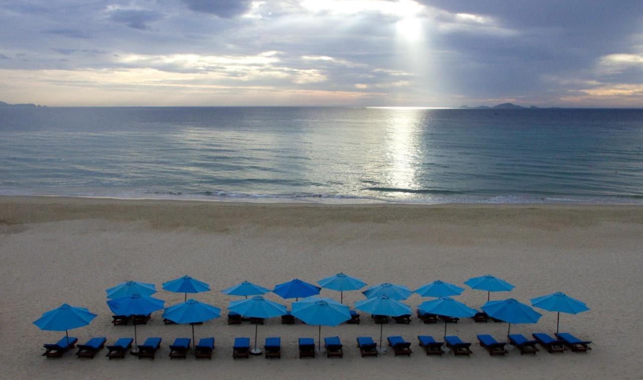 Golden Peak Resort & Spa Mieu Ong Exteriör bild